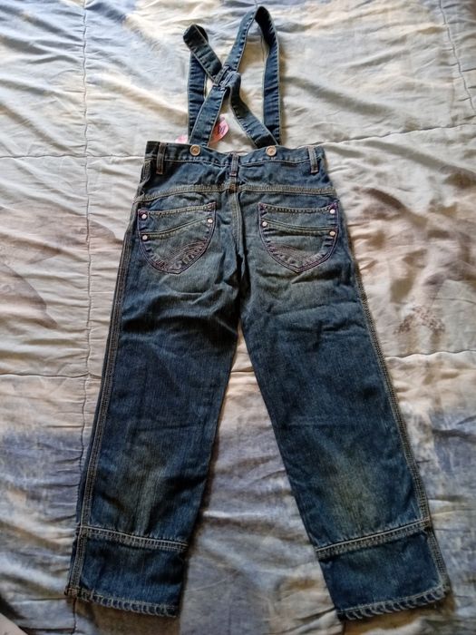 Ново детско гащеризонче