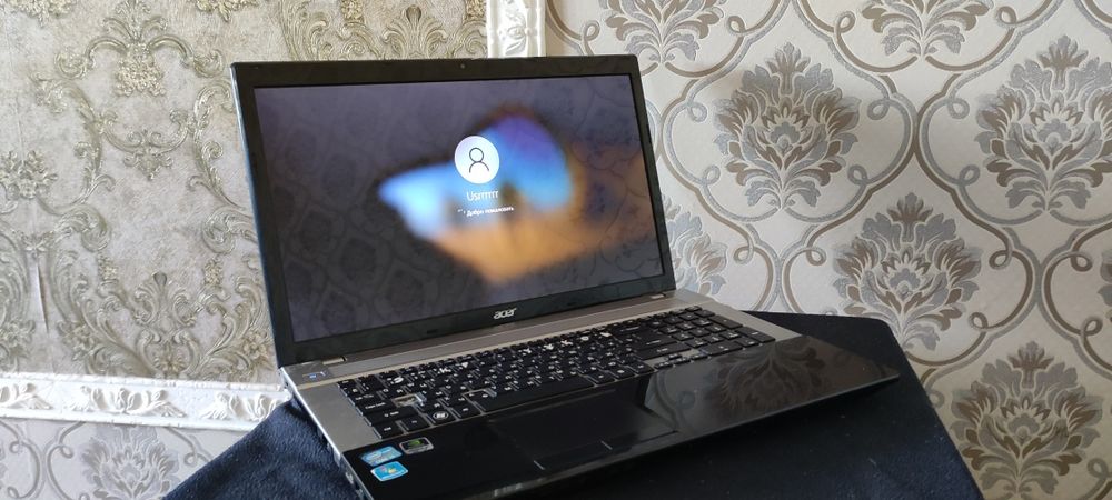 Ноутбук Acer 17"