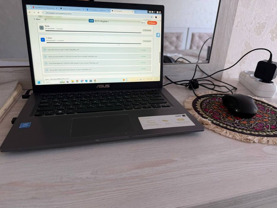 Ноутбук Asus Vivobook
