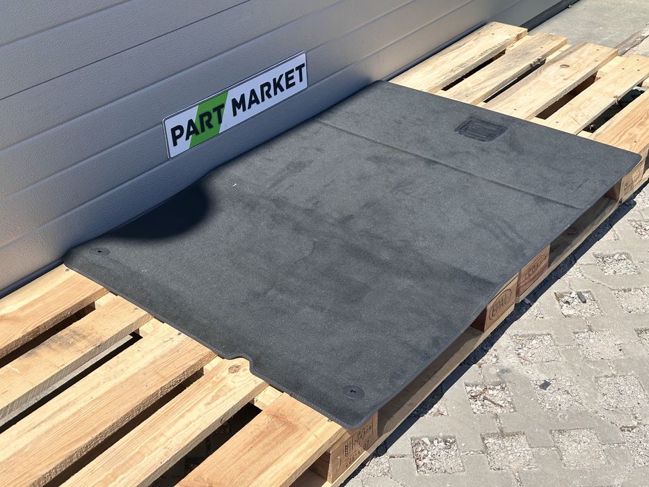 Кора багажник AUDI A7 C8 4K8863463