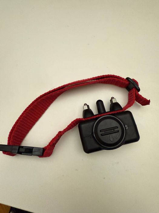 Zgarda ultra-usoara + 2 baterii pentru perimetrul PETSAFE Bc 103 om