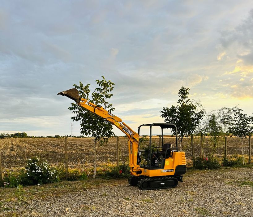 Miniexcavator JCB