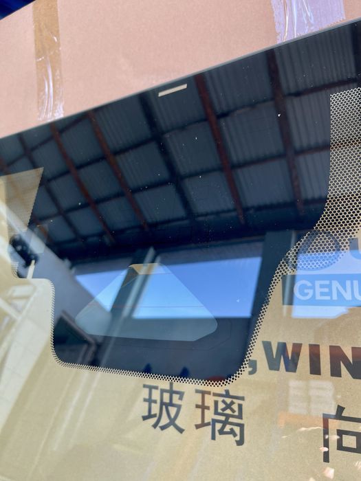 Лобовое Перед Camry 80 Камри 80