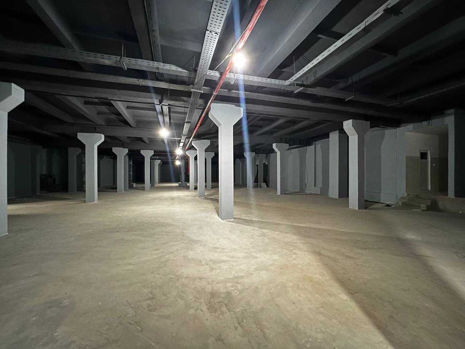 Аренда подвального помещения 1800 м²