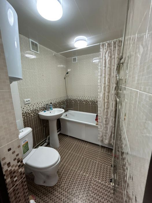 Продается 3 ком , Ш. Жанибек 77 дом