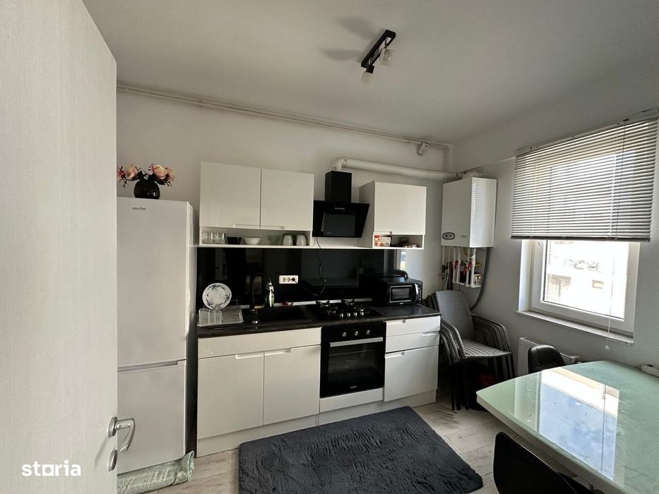 Ap 2 cam, mobilat complet LUX, vedere superba la mare, 1 min de plaja