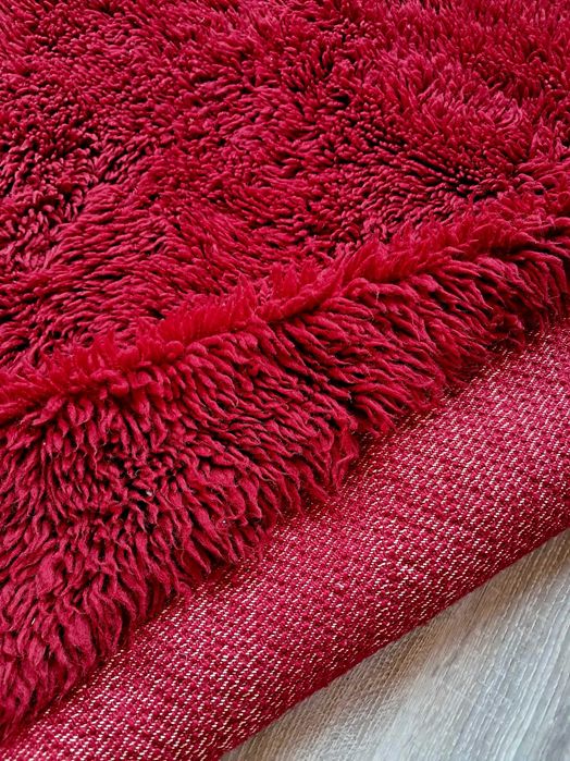 Нов вълнен китеник - червен, зелен и оранжев