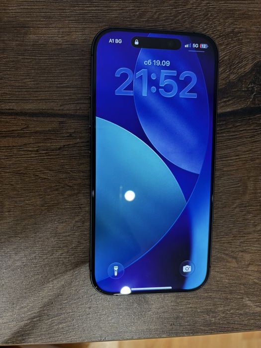 Iphone 17 с гаранция