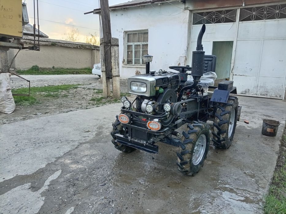 Zubr 1105 minutraktor