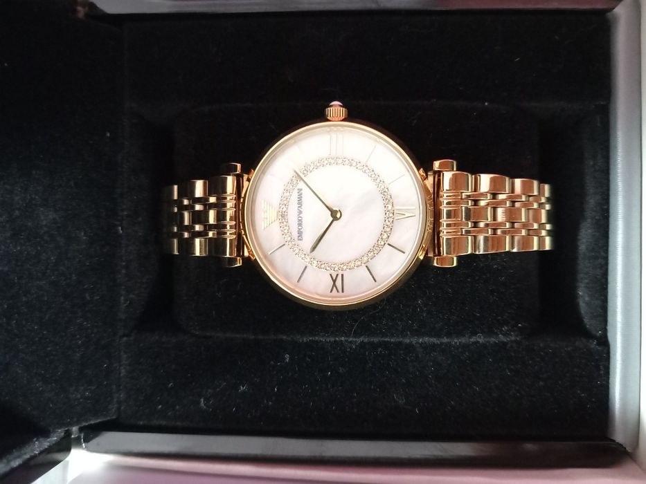 Vând ceas de dama Emporio Arman iORIGINAL