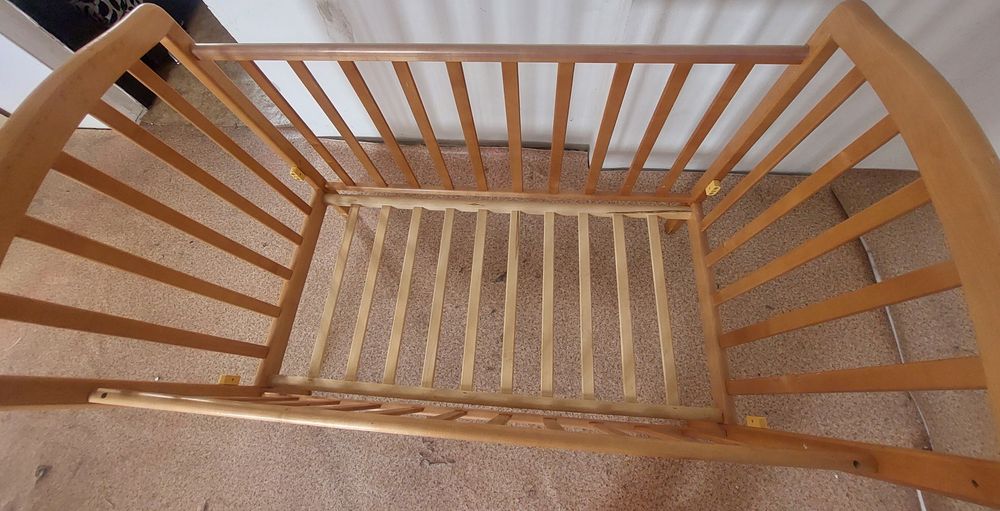 Продаю детскую кровать