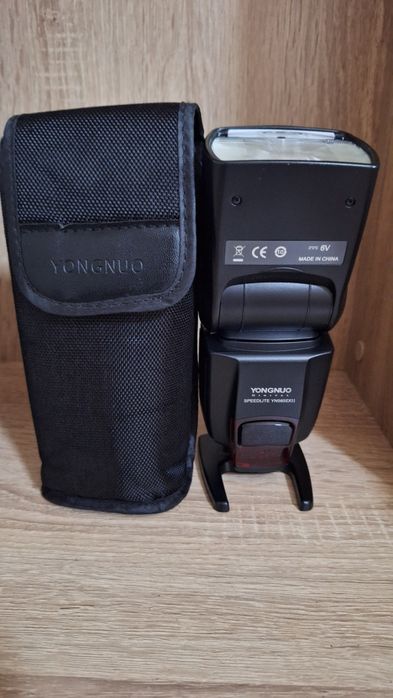 Youngnuo speedlite светкавица за Канон