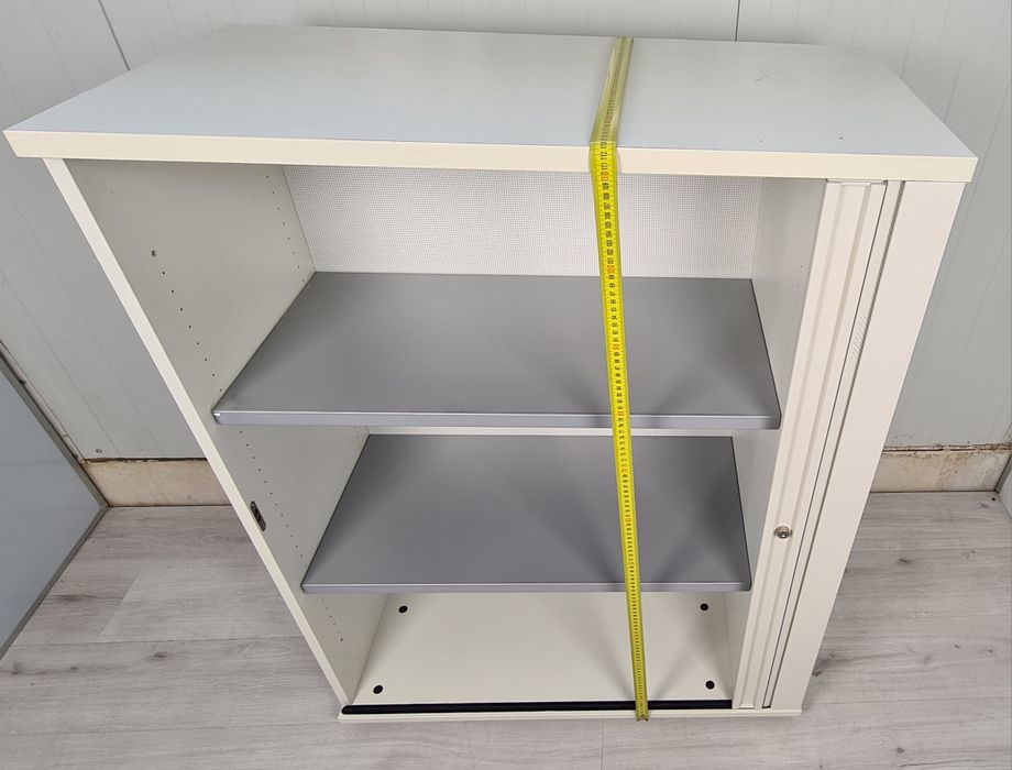 Немски офис шкаф етажарки съхранение на документи и аксесоари