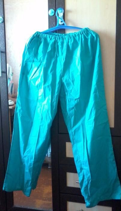 Продам медицинский белый халат