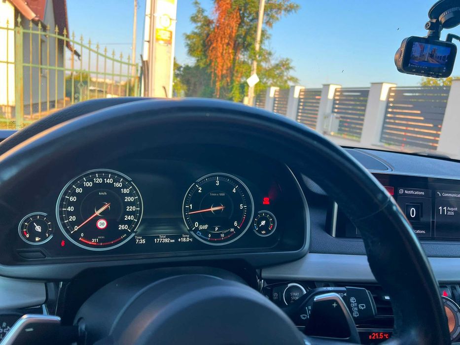 se vinde bmw x5 2018