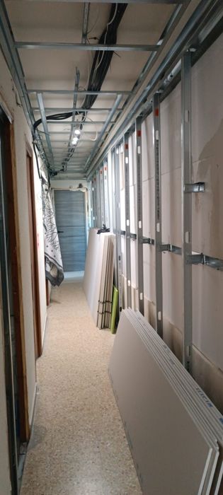 Echipa de constructoriti Finisaje interioare