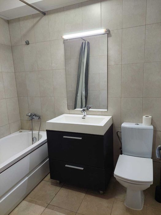 Apartament 3 camere, 110 mp, pe malul lacului Plumbuita,Doamna Ghica,Tei, Petricani