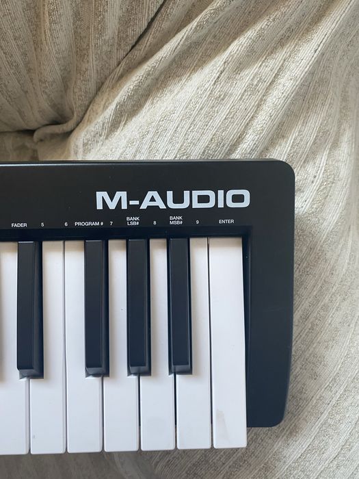 Миди клавиатура,M-audio 49mk3