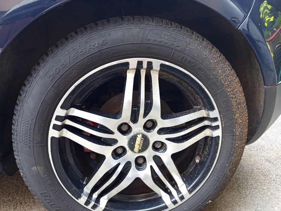 Продавам golf 5 1.4 75кс.