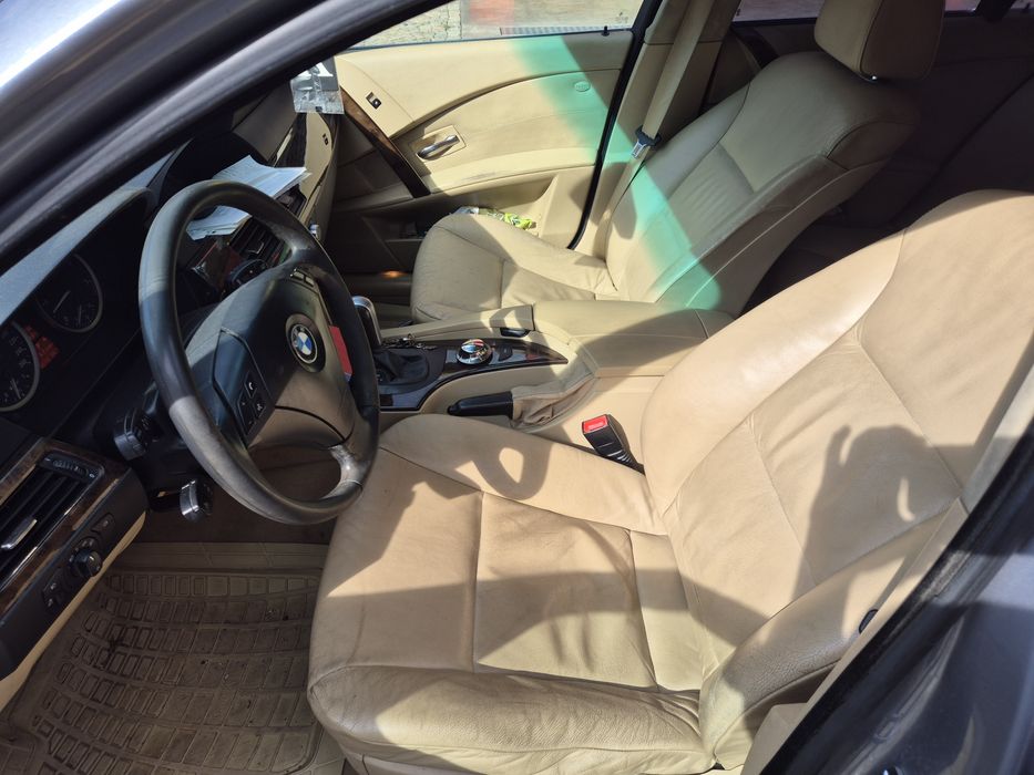 Продавам БМВ е61 525D