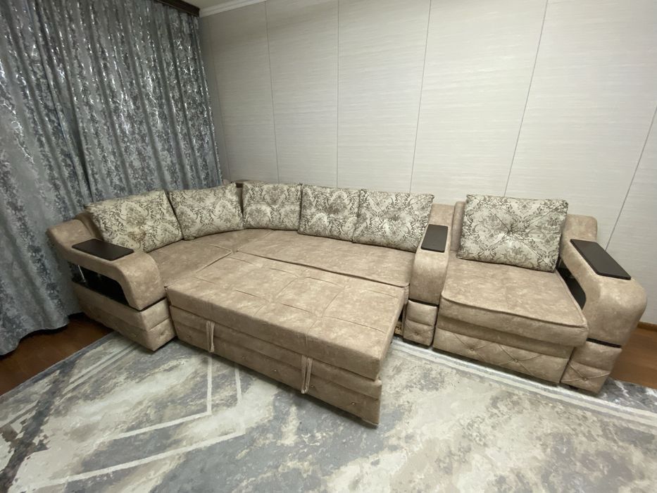 Диван угловой