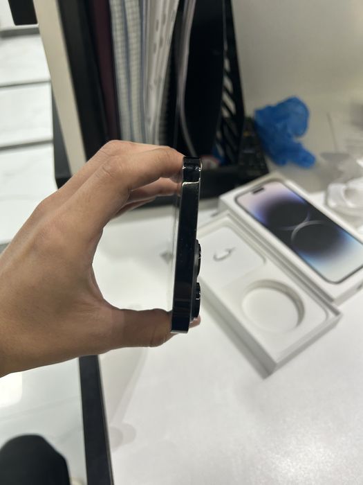 Продается IPhone 14 pro max