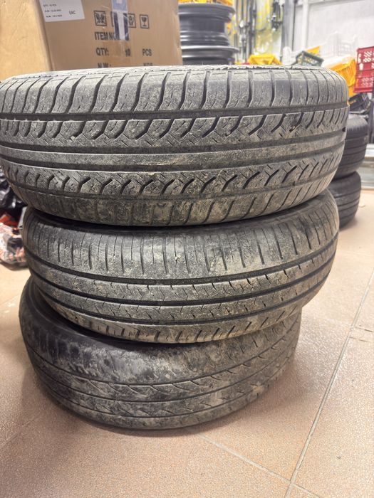 Продам три баллона р14