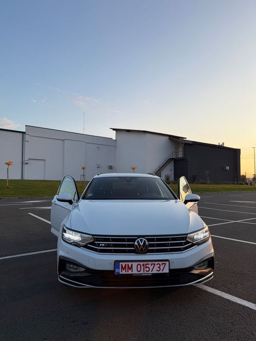 VOLKSWAGEN Passat 2023 — imagine 2