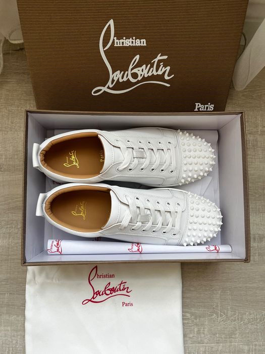 Christian Louboutin 44