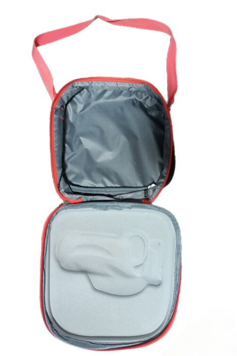 Детский чемодан на колесиках