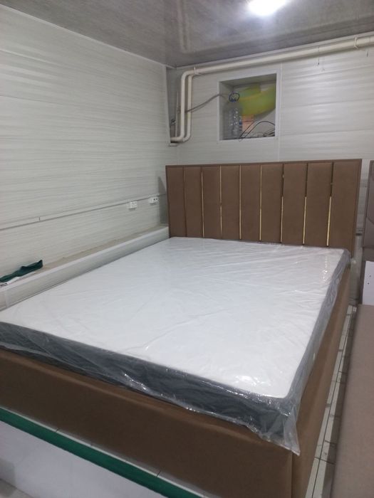 spalniy spalni kravat karavot  nalichida sotiladi