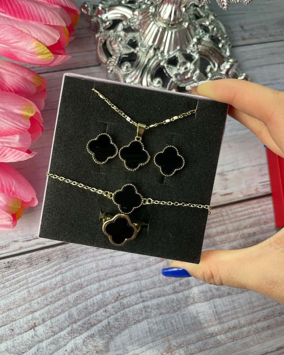 Серебро продам подарки,