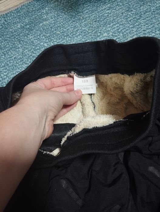 Продам теплые зимние штаны на мальчика