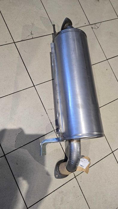 Глушитель на Toyota Land Cruiser