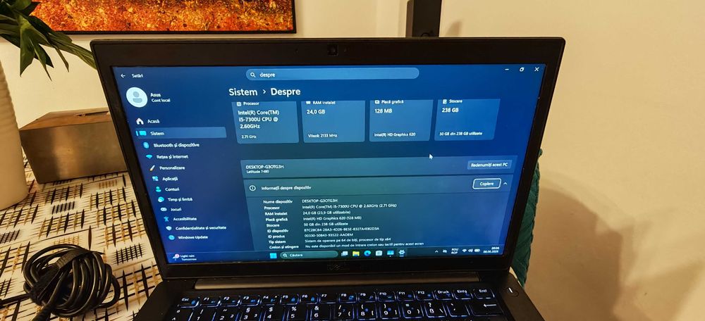 Laptop Dell Latitude  7480 Business Class | i5-7300U | 24GB DDR4 | SSD 250GB | Win 11, FHD 14”, sau dezmembrez