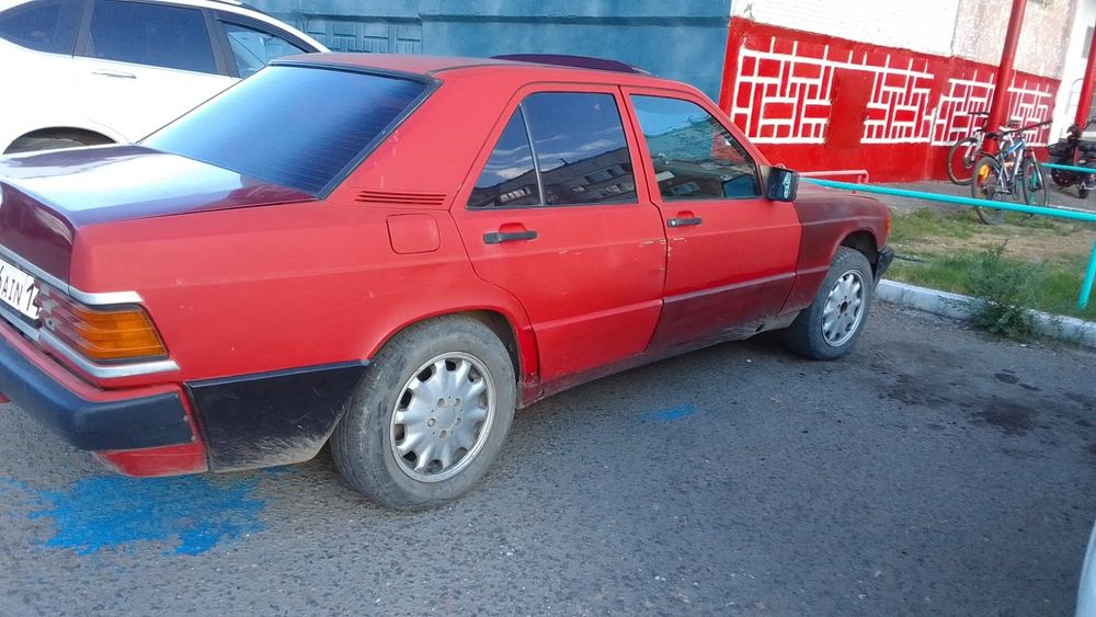Продам Мерседес 190