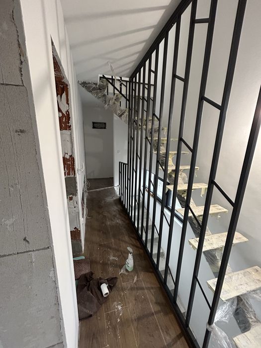 Метални,алумиеви, неръждаеми парапети