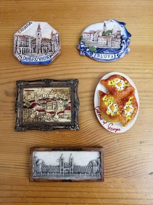 Магниты на холодильник