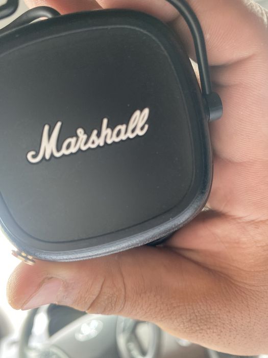Наушник  Marshall
