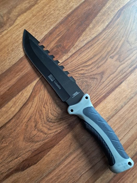 Cutit Tactic Columbia model 1868B