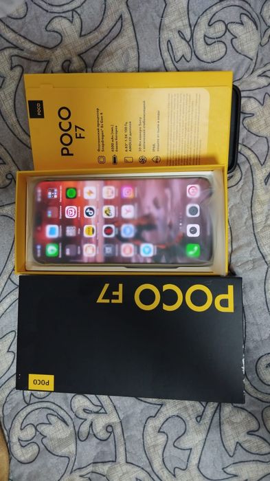 Продается телефон Poco F7