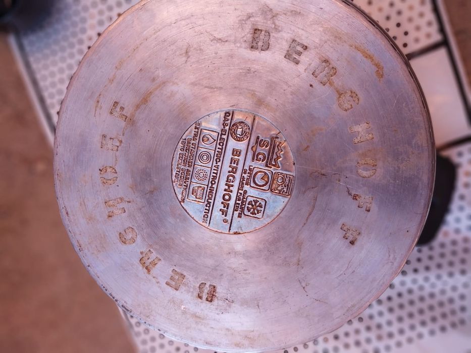 Продам посуду хорошего качества