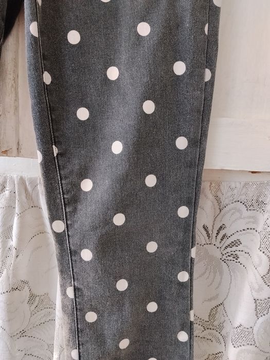 СКИДКА! Джинсы в горох  27 размер