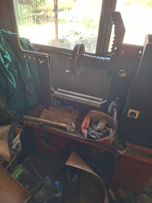 Продавам павилион работилница за авто гуми