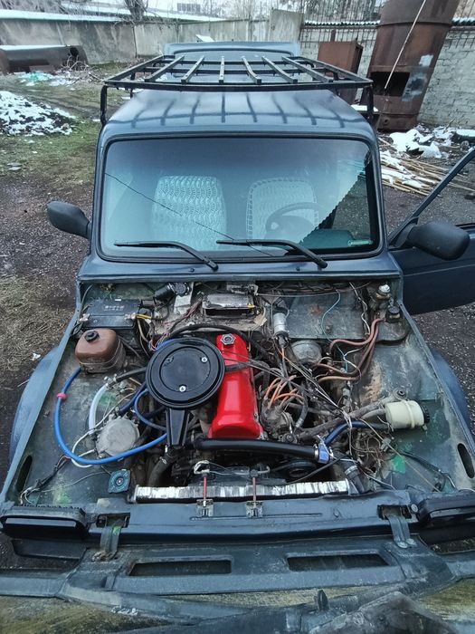 Нива продается 2121