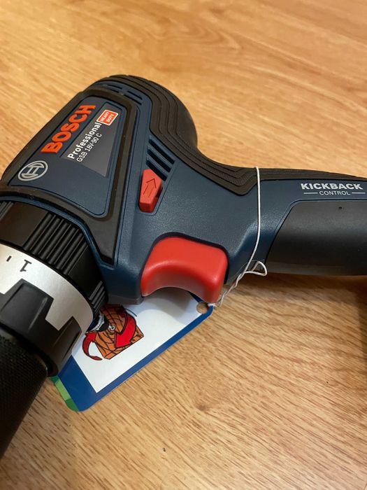 Акумулаторен ударен винтоверт Bosch GSB 18V-90 C с Bluetooth GCY 42