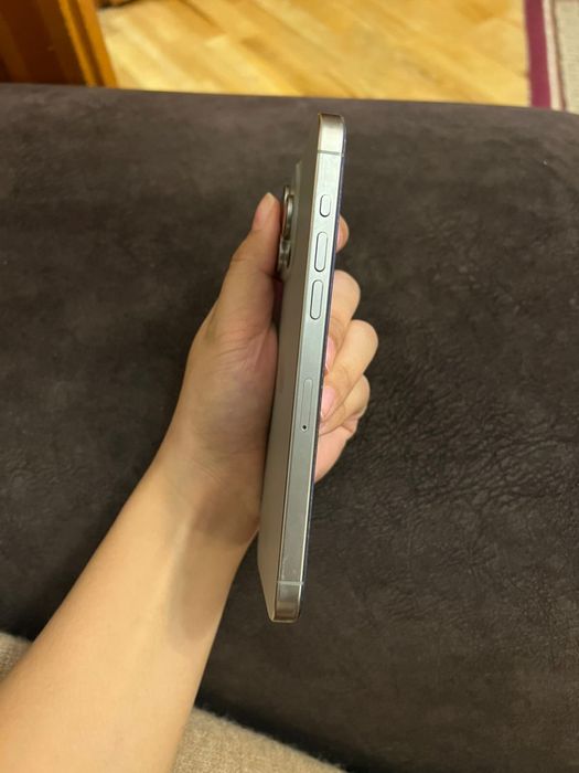 Продам айфон 15 про макс 256гб