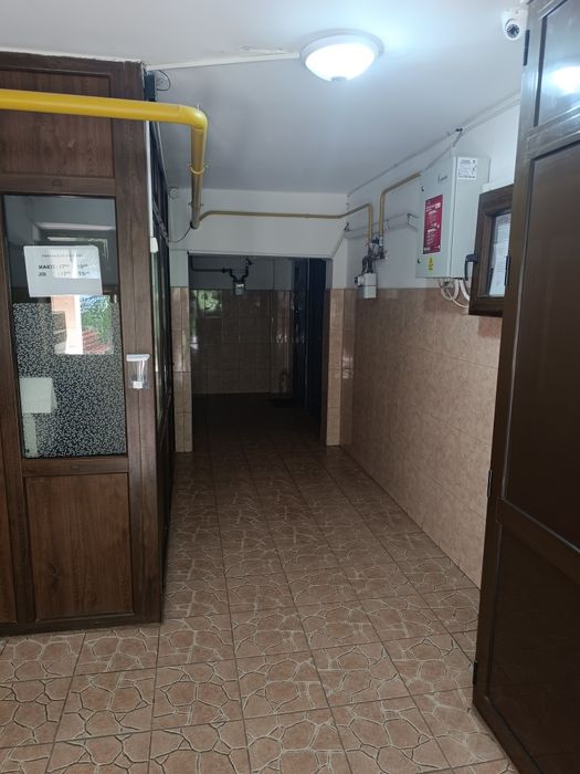 Apartament 2 camere, decomandat, Micro 5