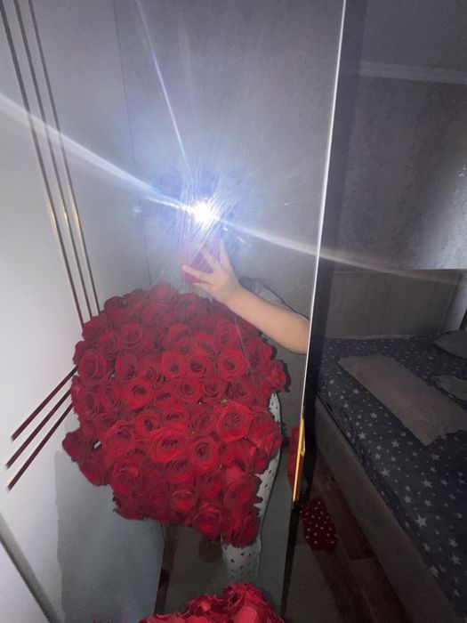 Метровый роза свежий из Алмату букет