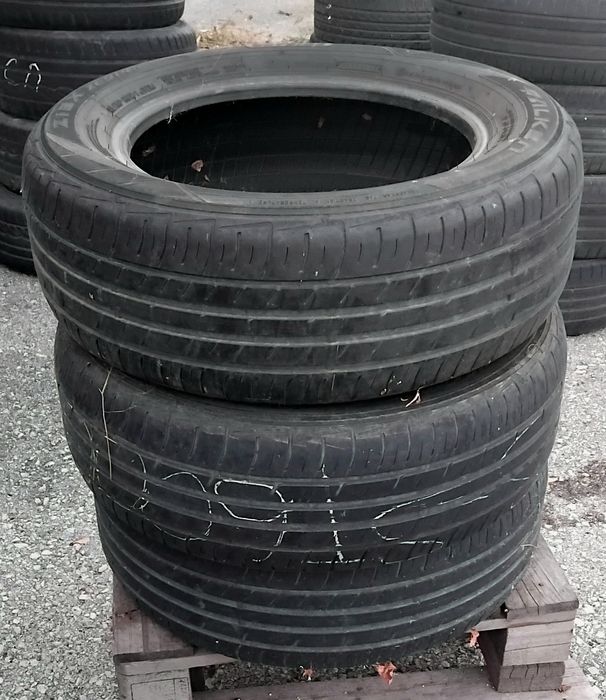 Гуми 215 60 16 Фалкен Falken 3 броя. Нов внос. Не са нови!